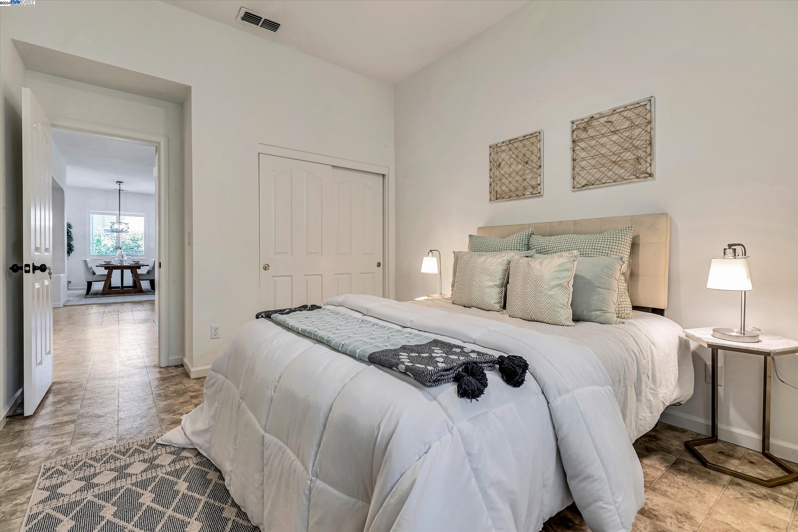 859 Alexander Gabriel Ct