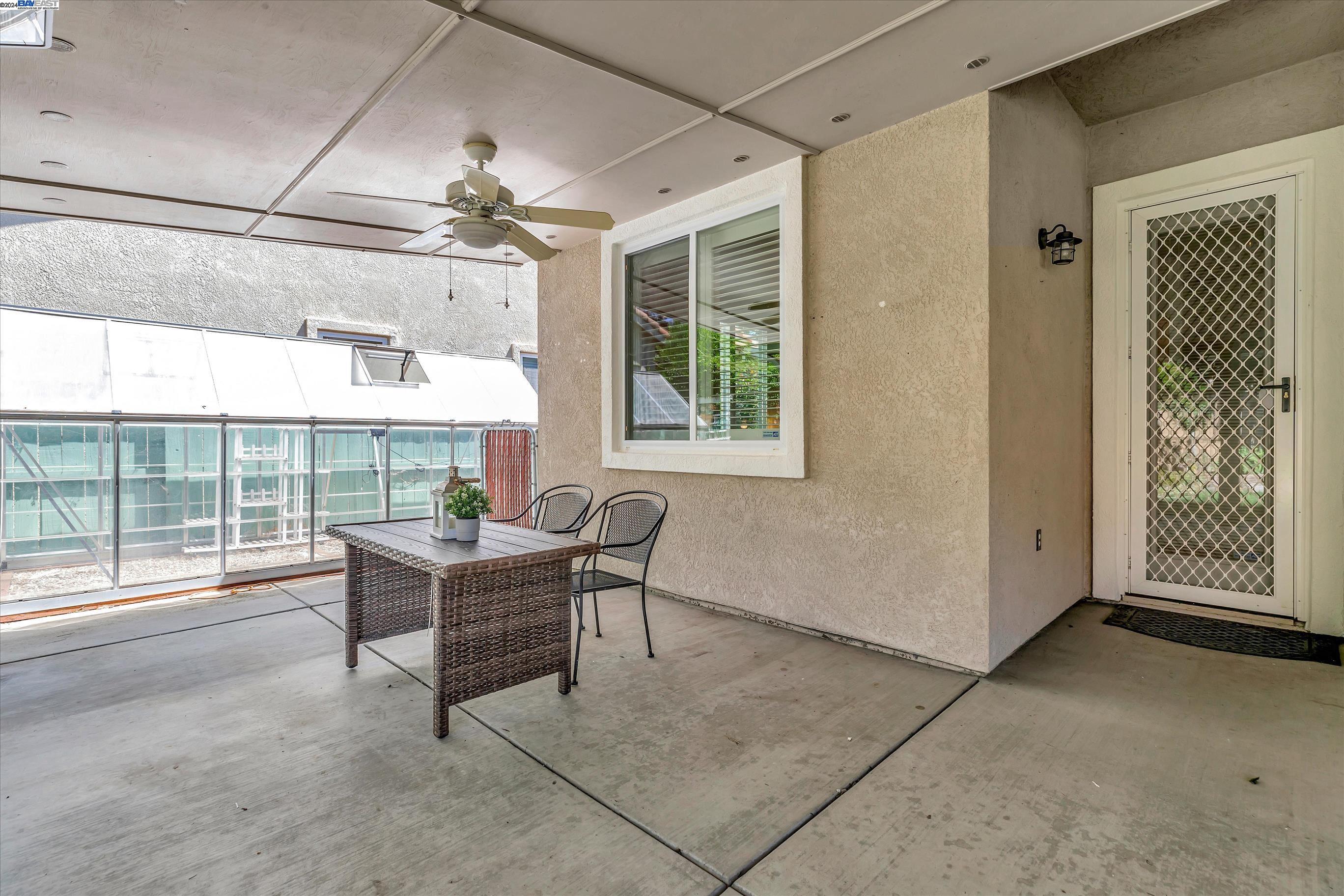 859 Alexander Gabriel Ct