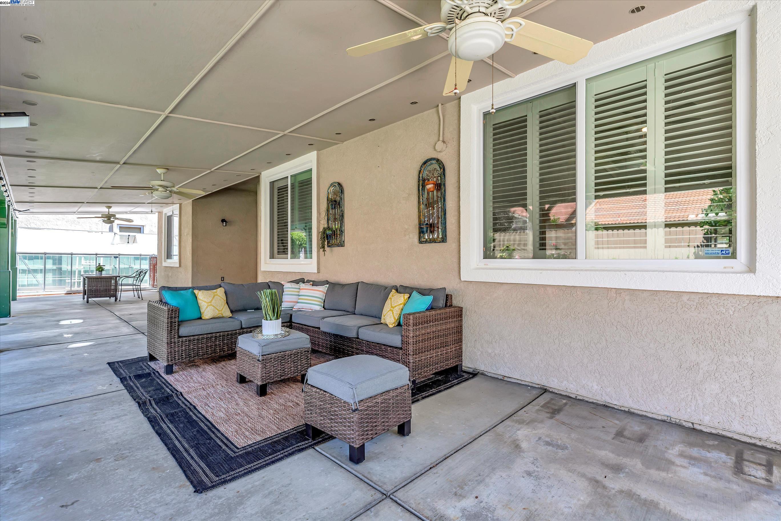 859 Alexander Gabriel Ct