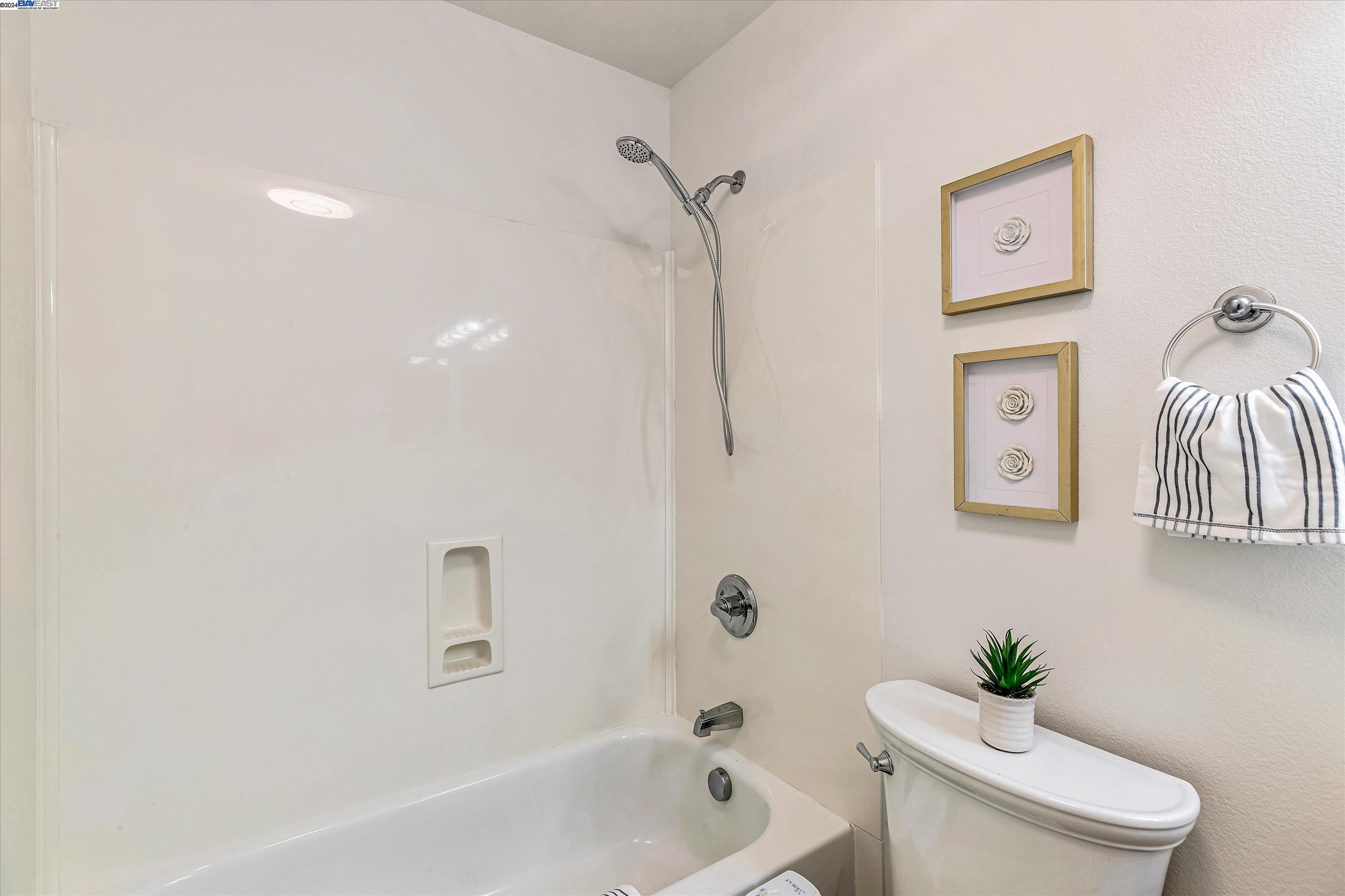 859 Alexander Gabriel Ct