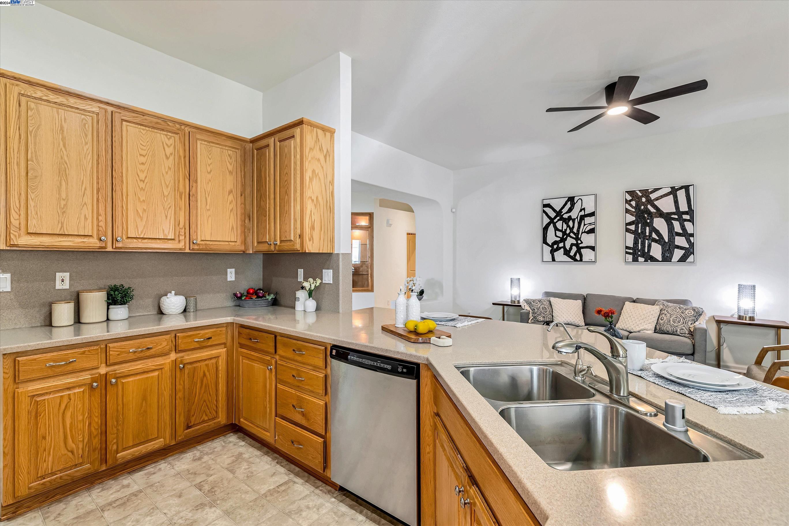 859 Alexander Gabriel Ct