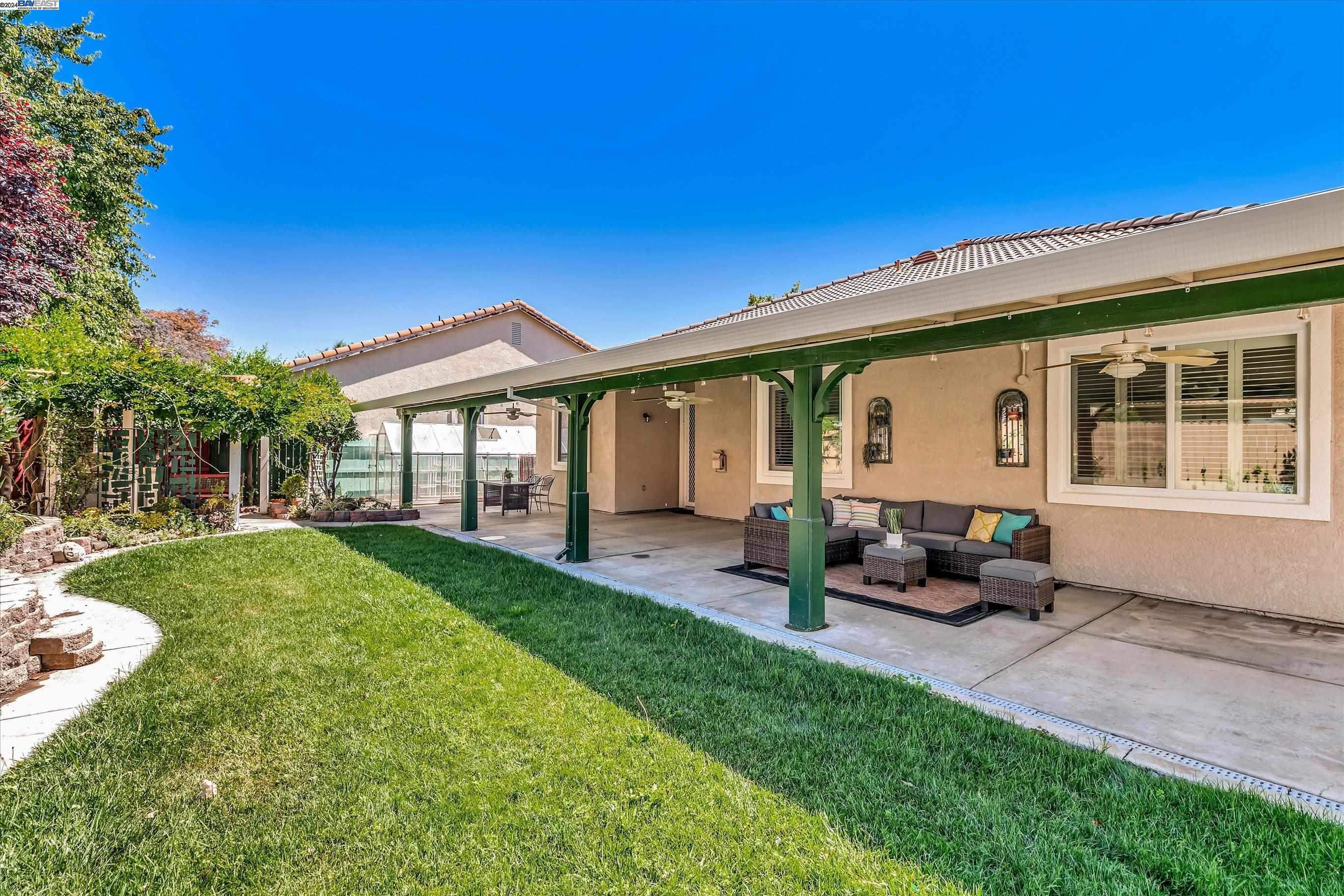 859 Alexander Gabriel Ct
