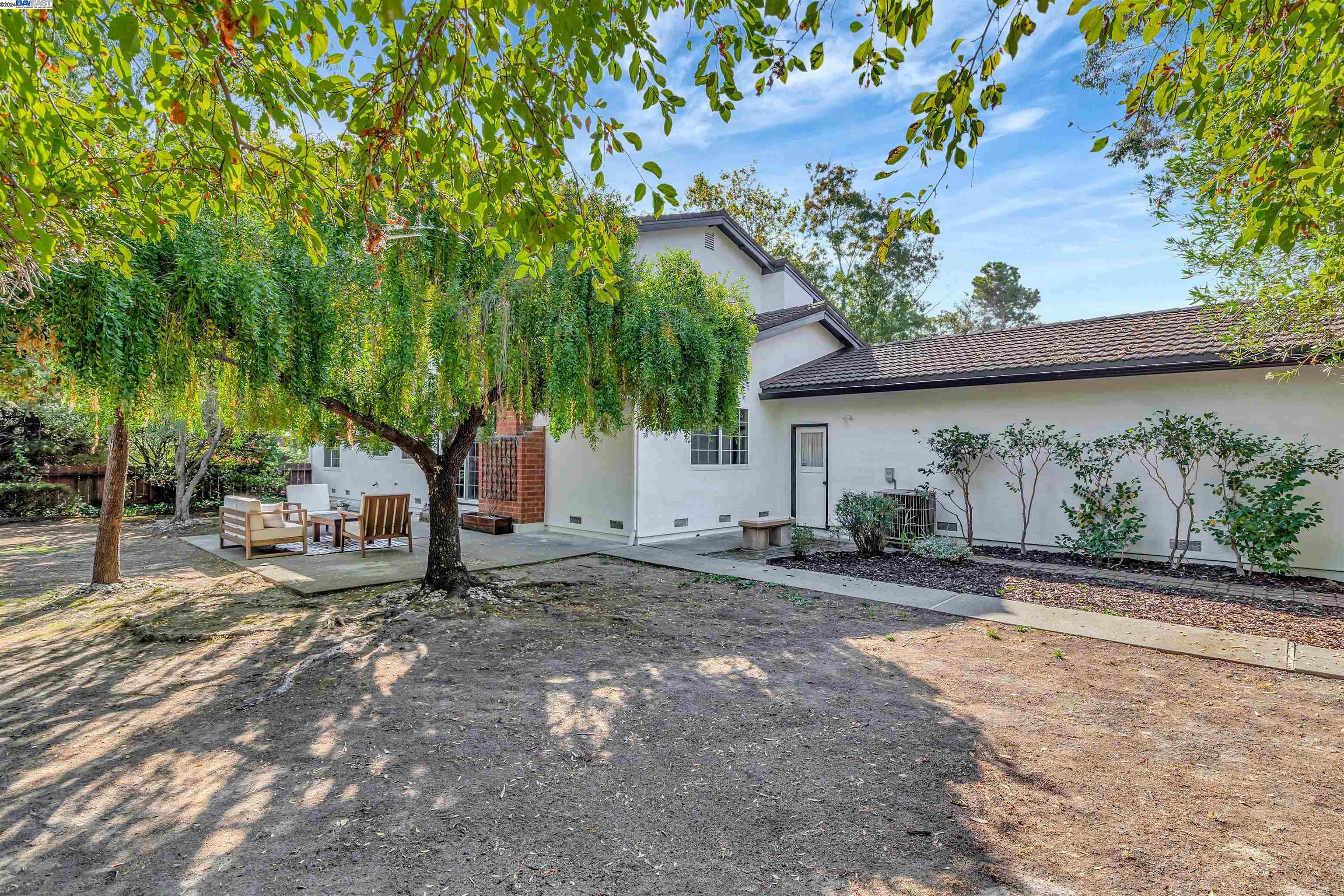 2611 Menorca Ct