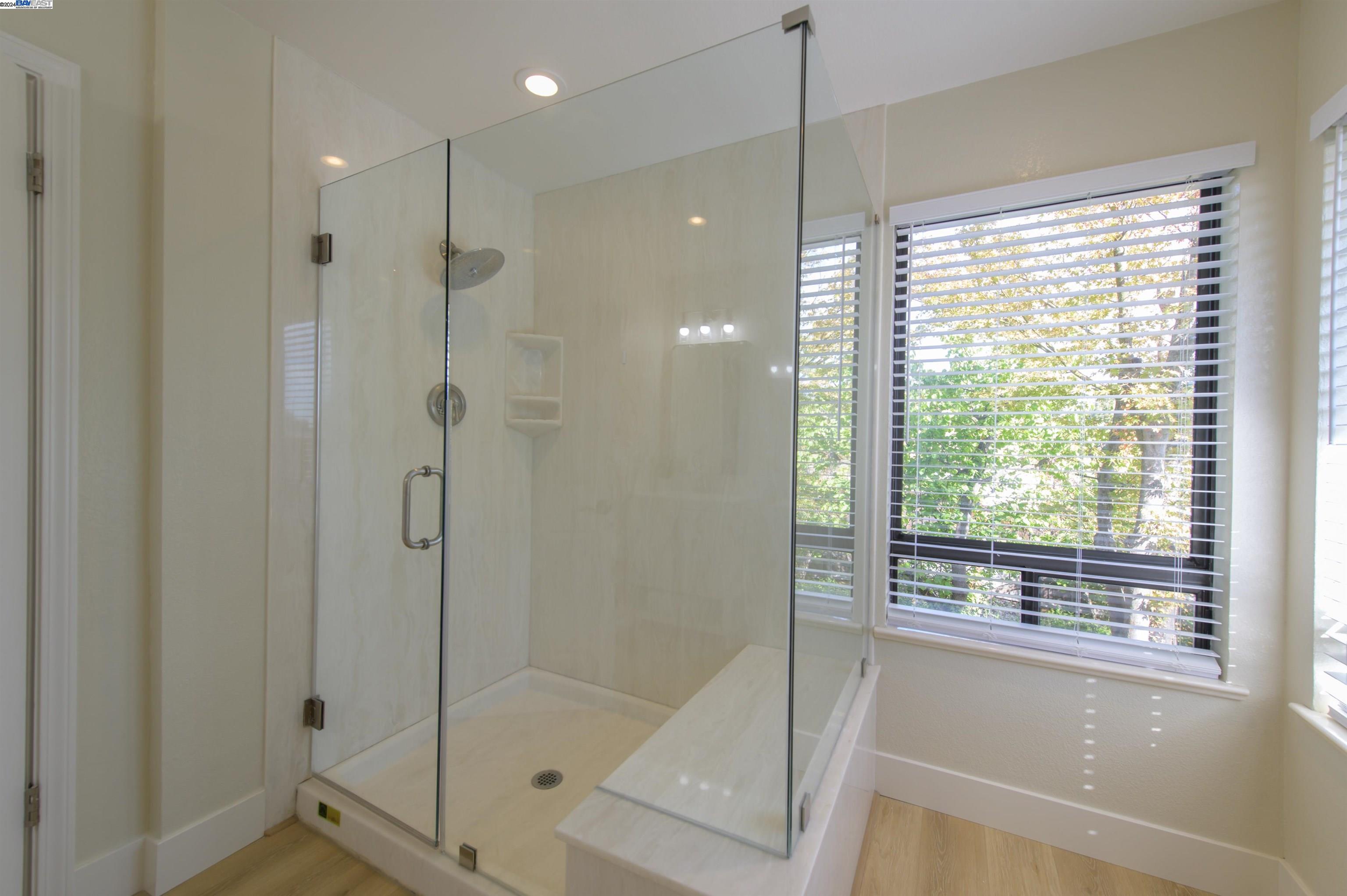 7753 Barn Hollow Ct