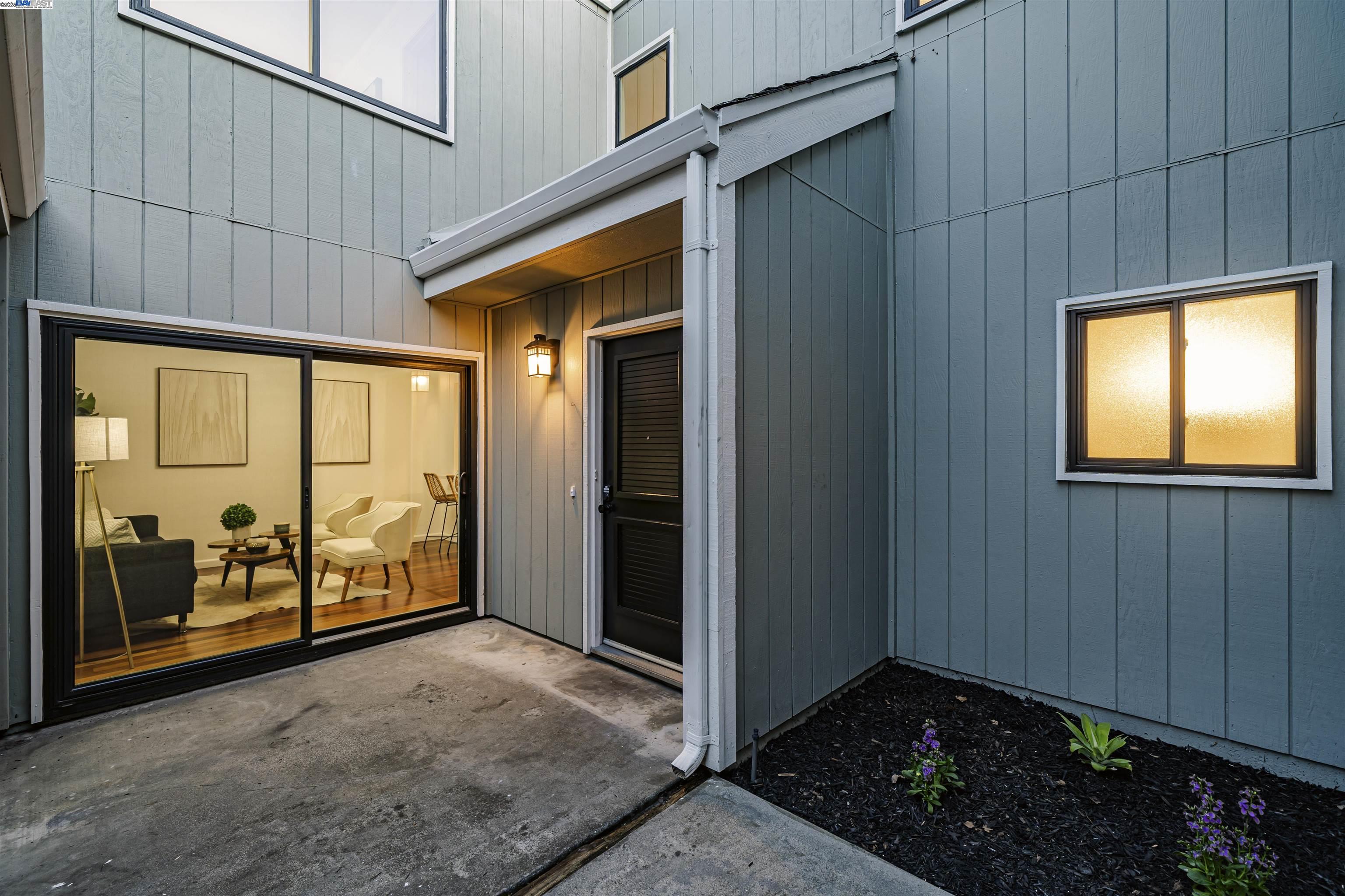 7222 Valley View Ct