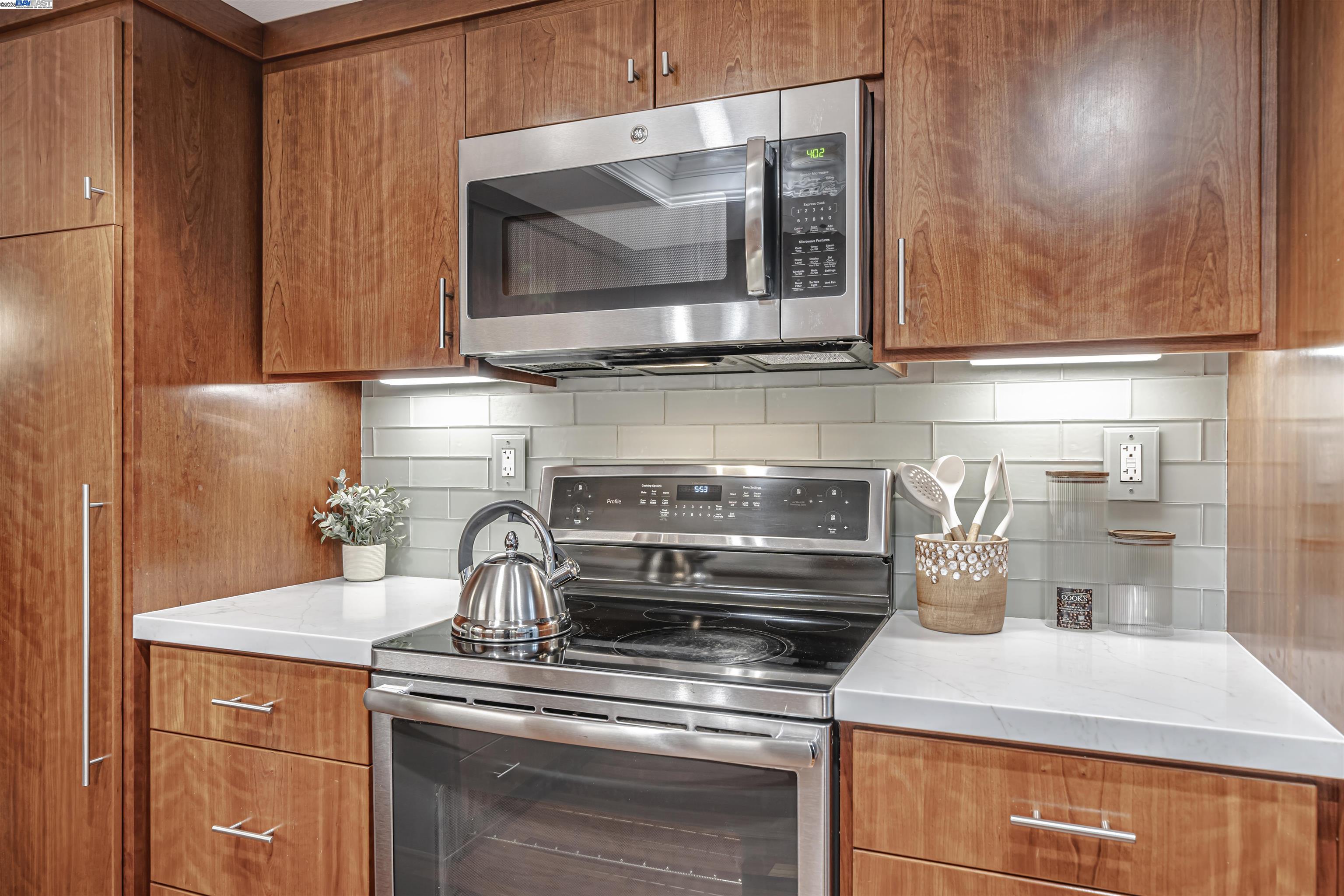 7222 Valley View Ct