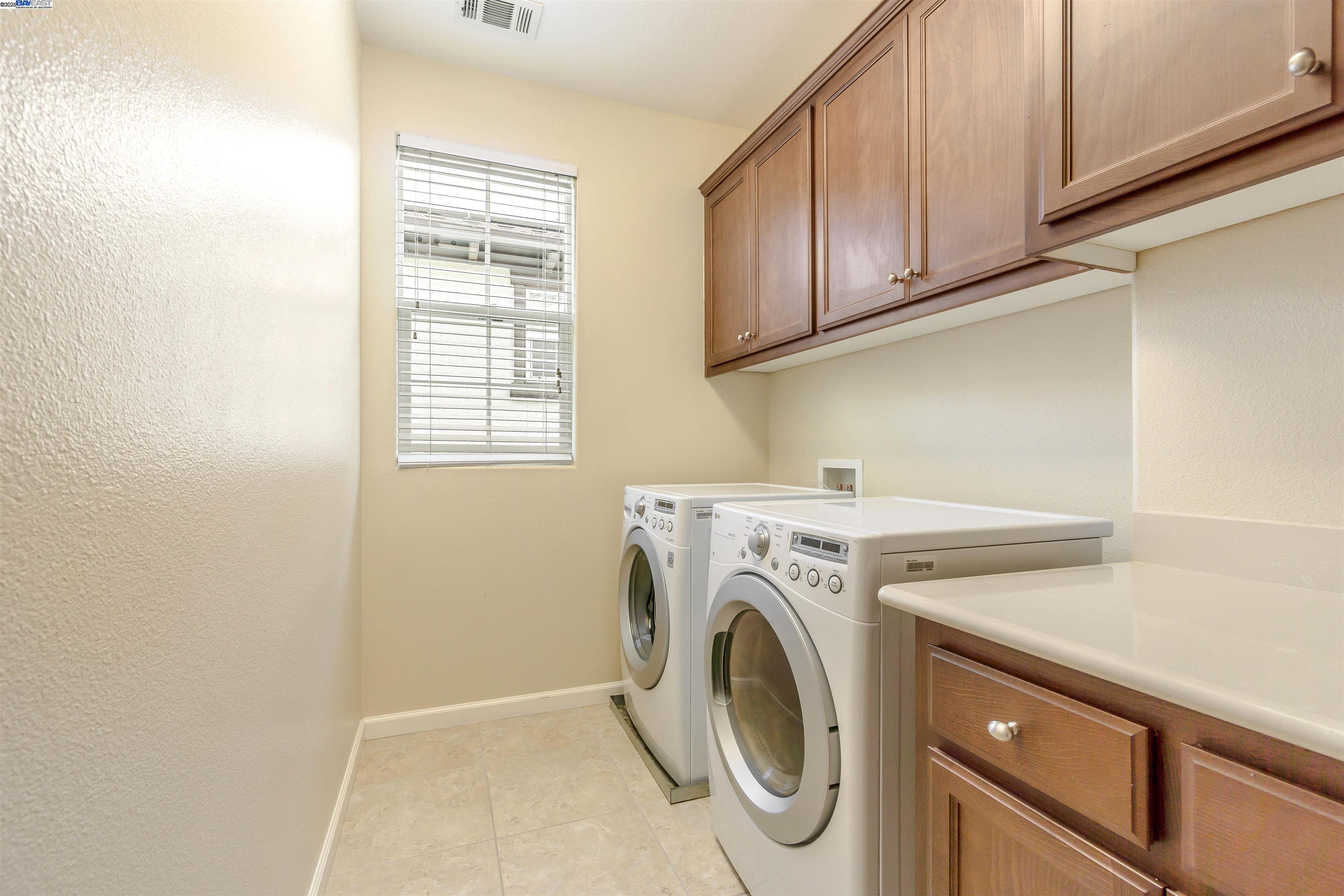 4430 Irisview Pl