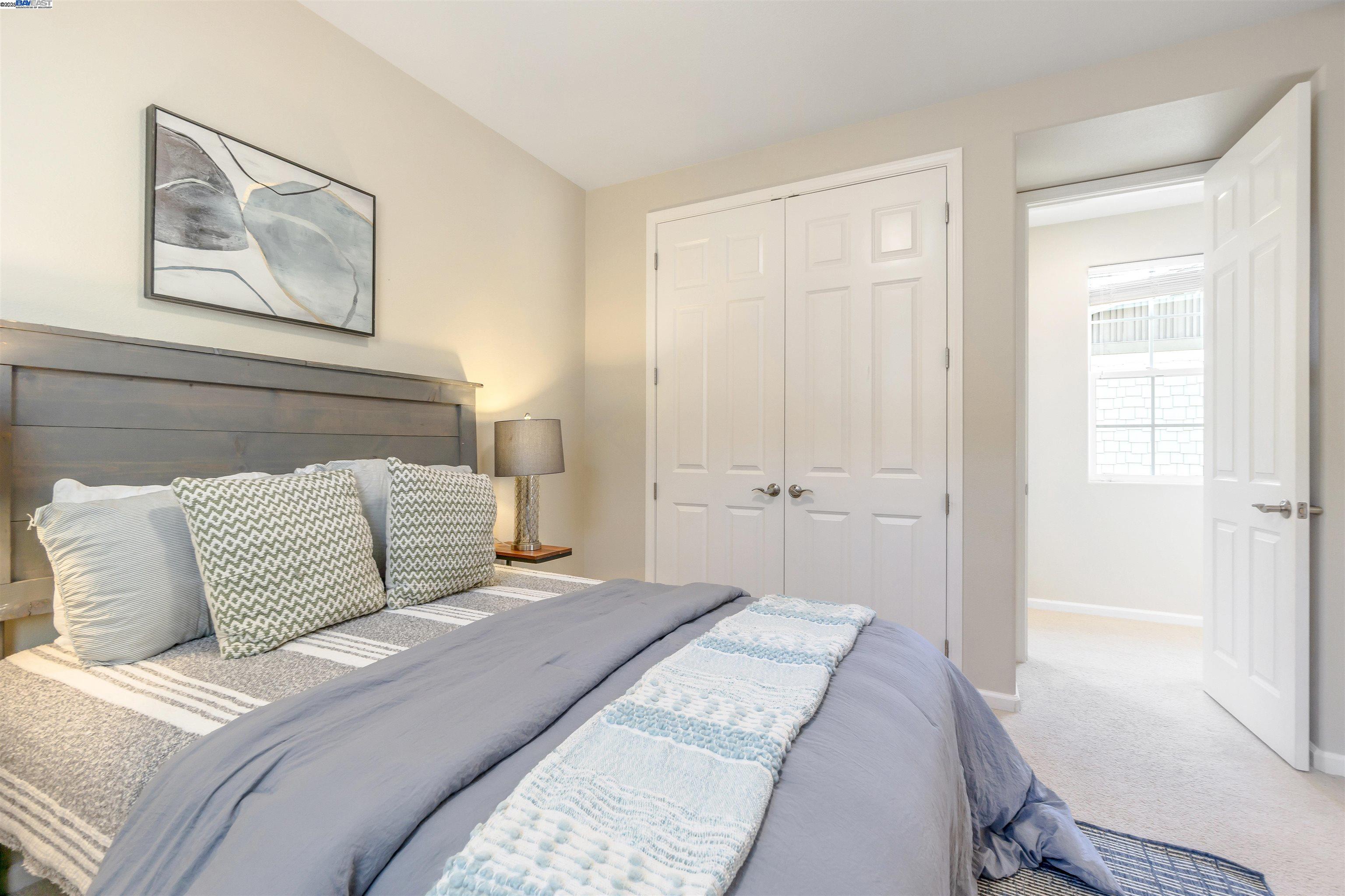 4430 Irisview Pl