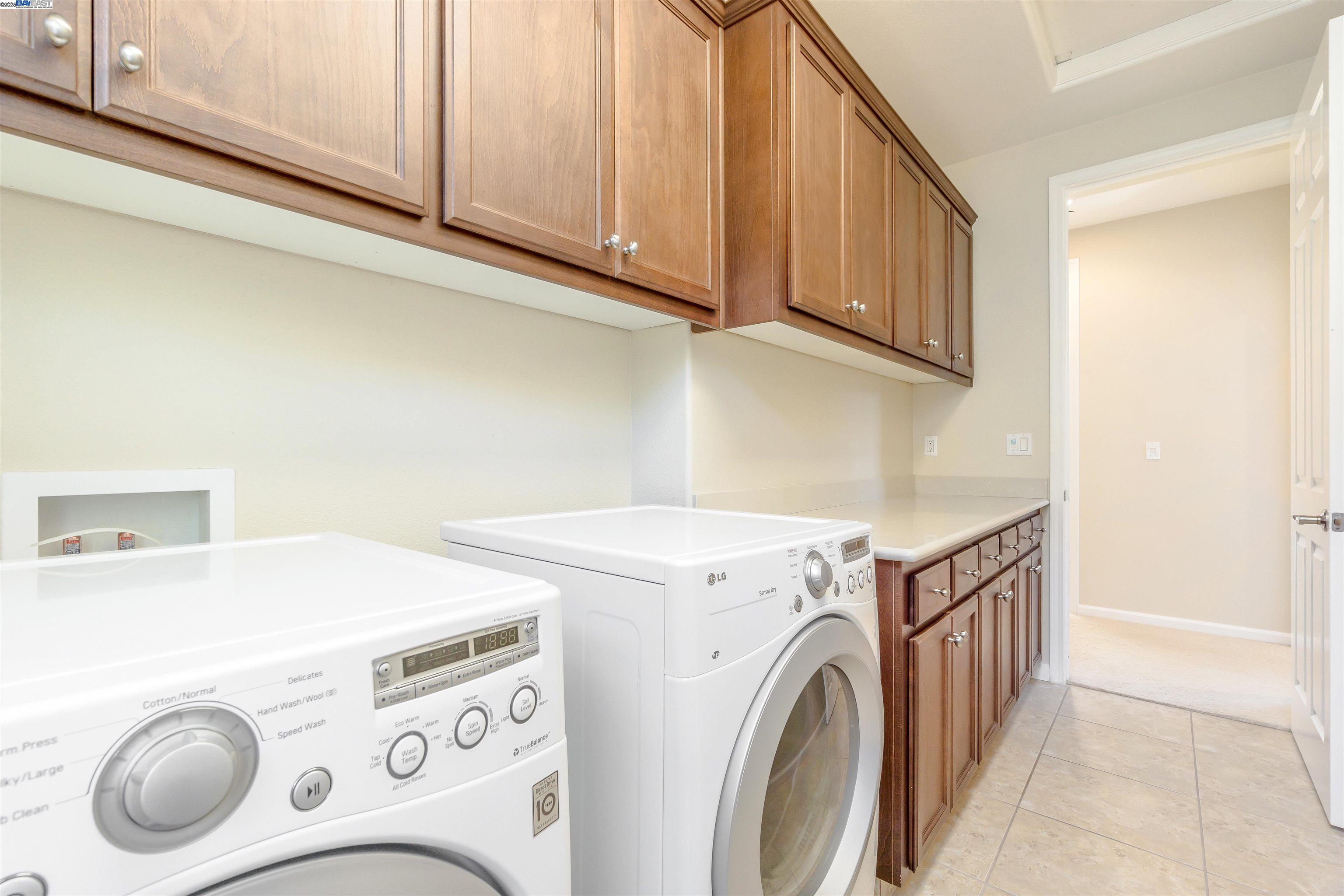 4430 Irisview Pl