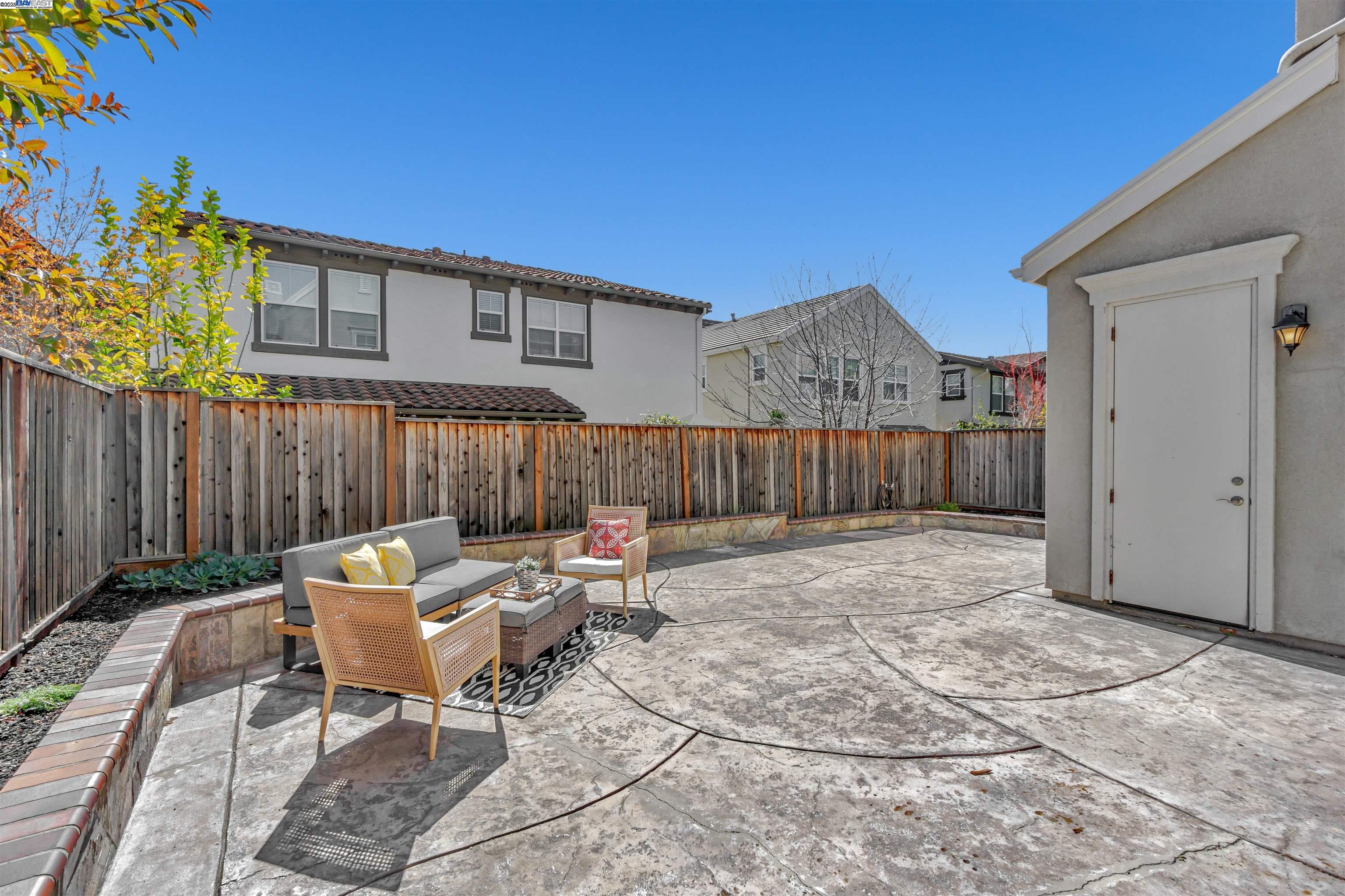 4430 Irisview Pl