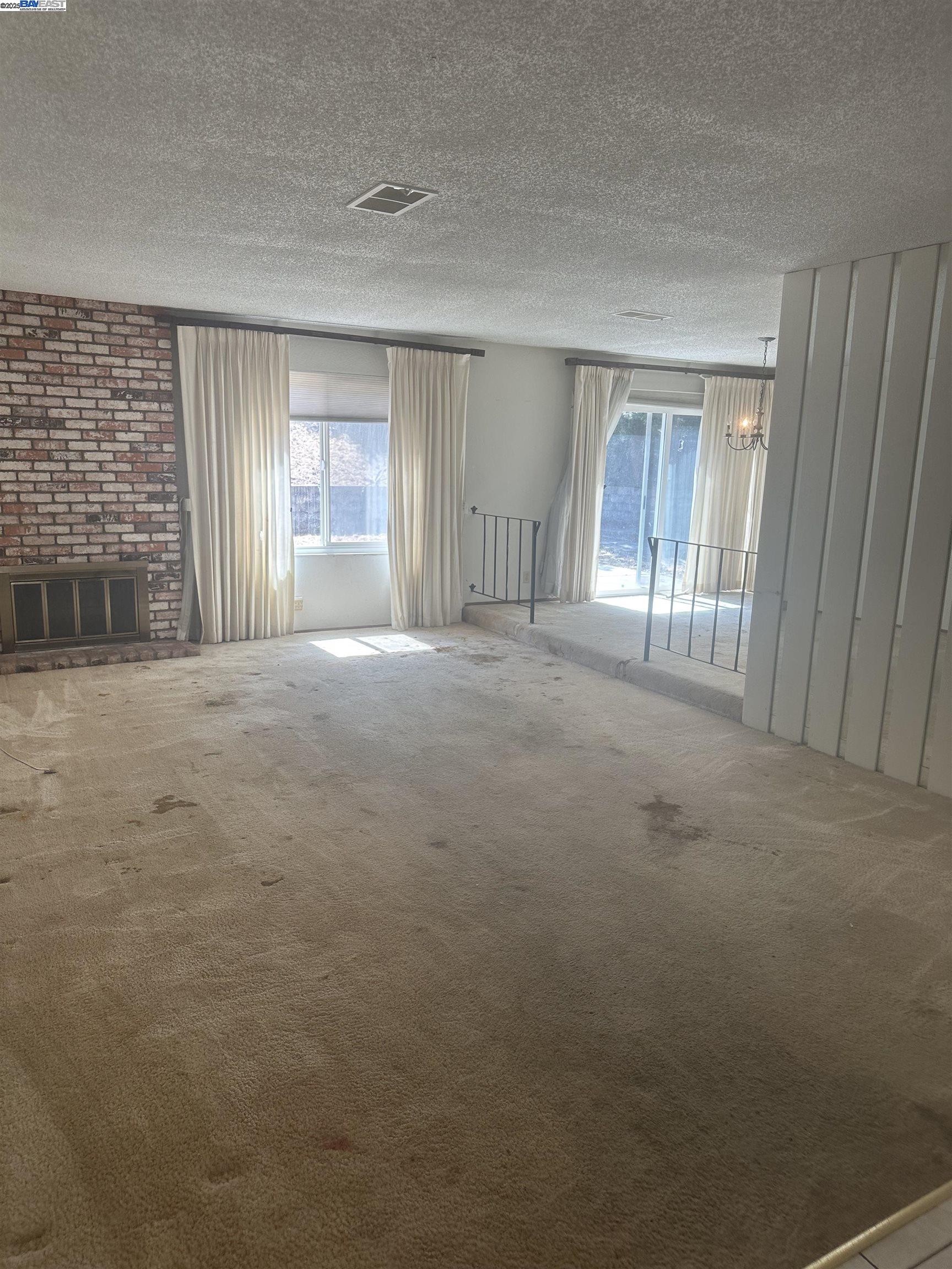 212 Panorama Dr