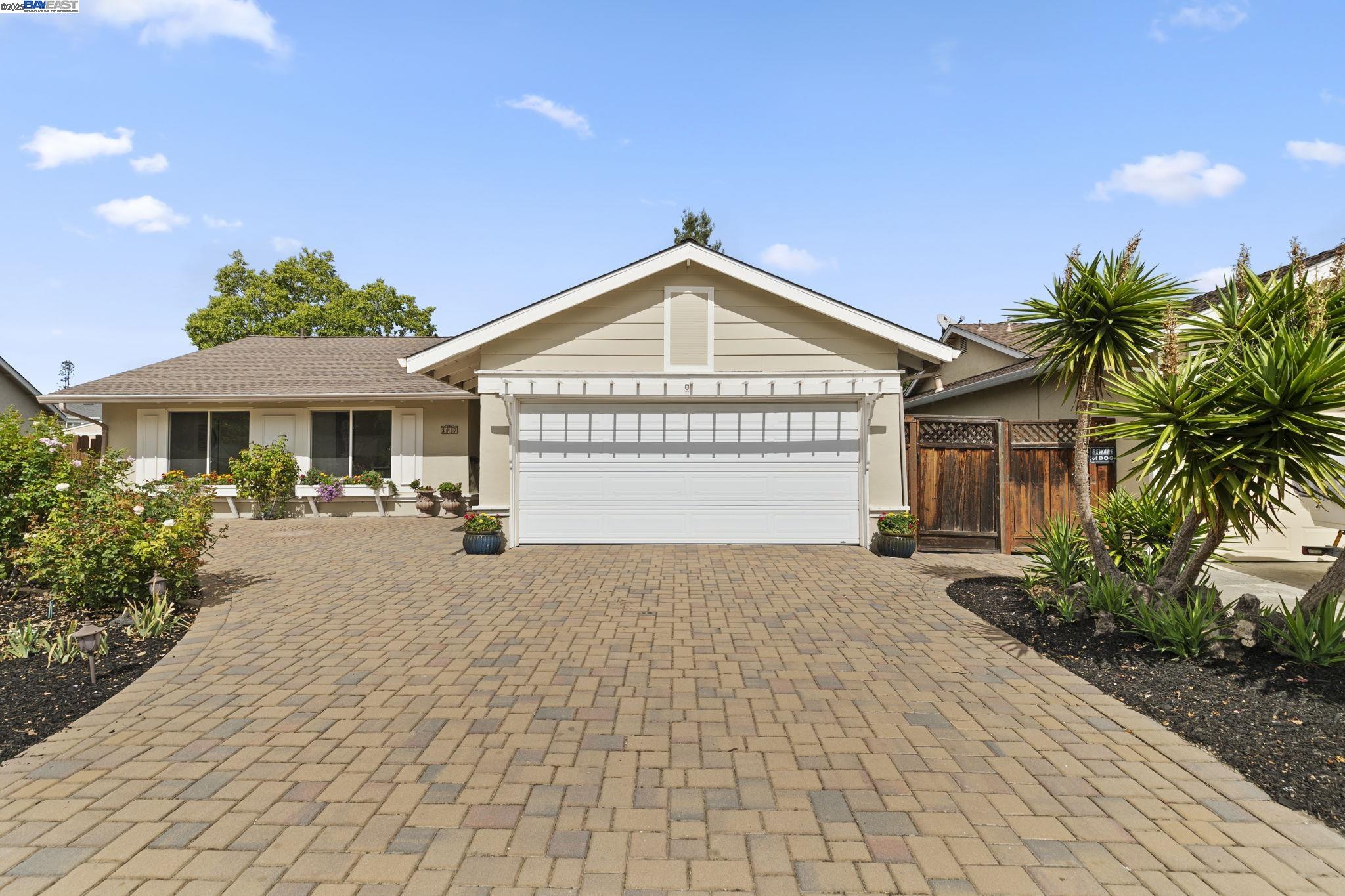 2917 Biddleford Dr