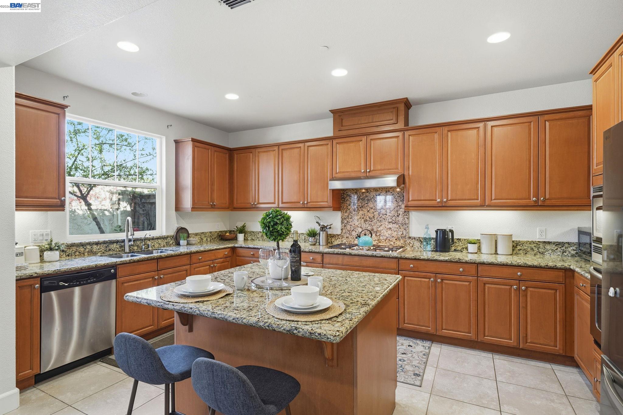 4958 Trescott Ct