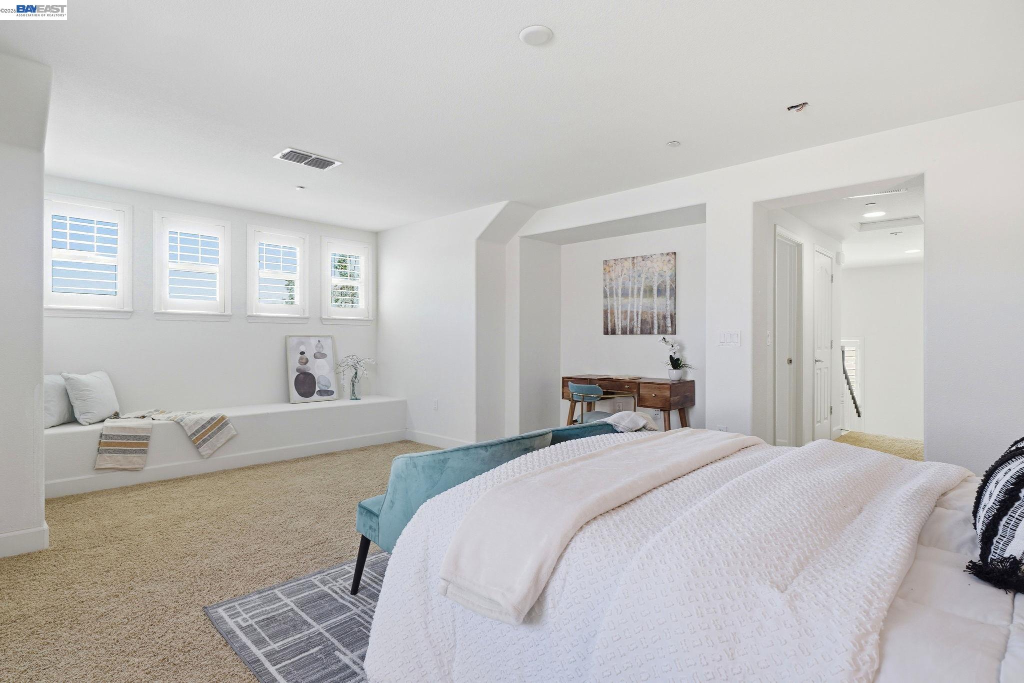 4958 Trescott Ct