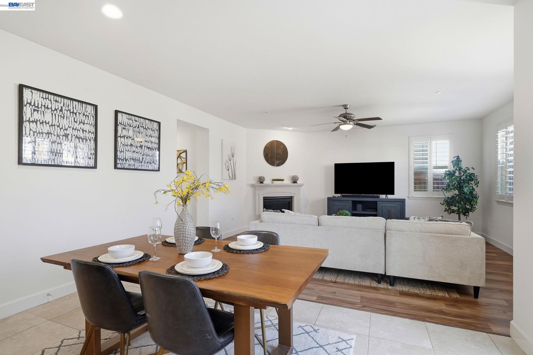 4958 Trescott Ct