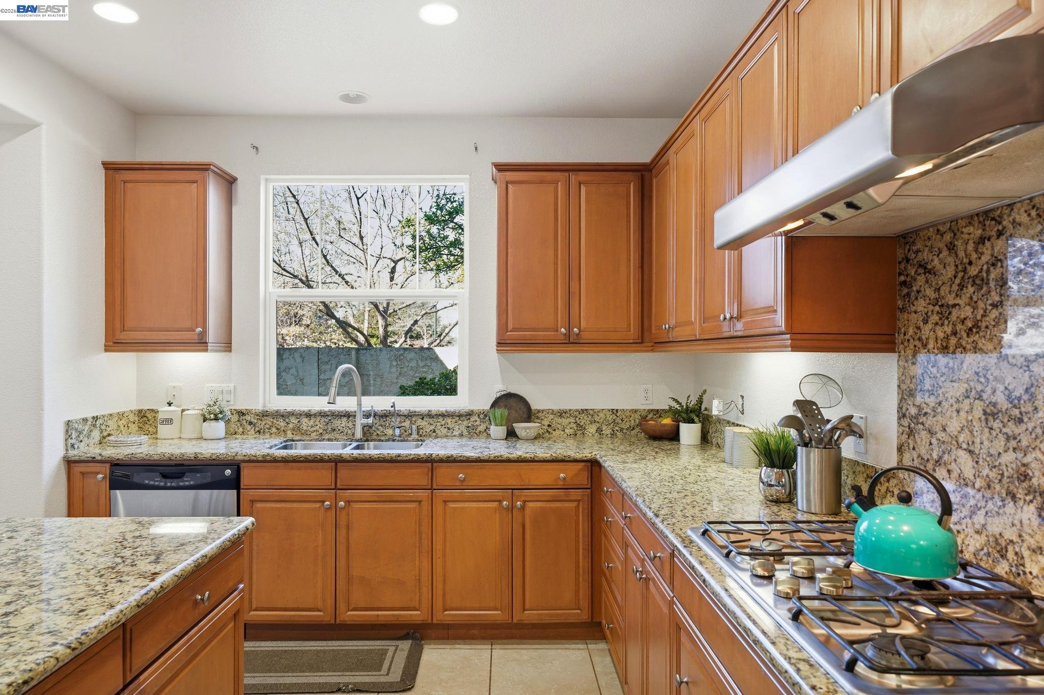 4958 Trescott Ct