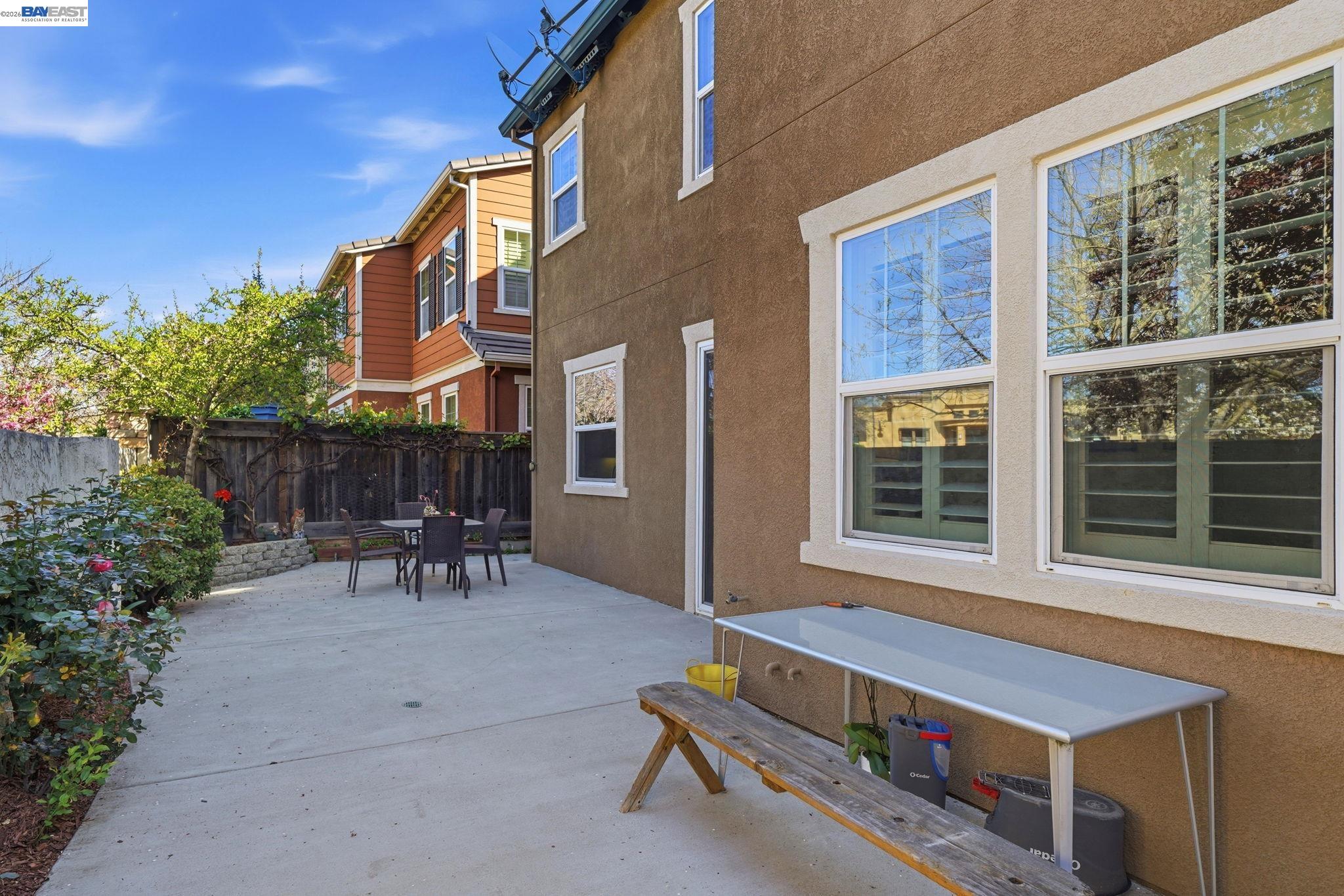 4958 Trescott Ct