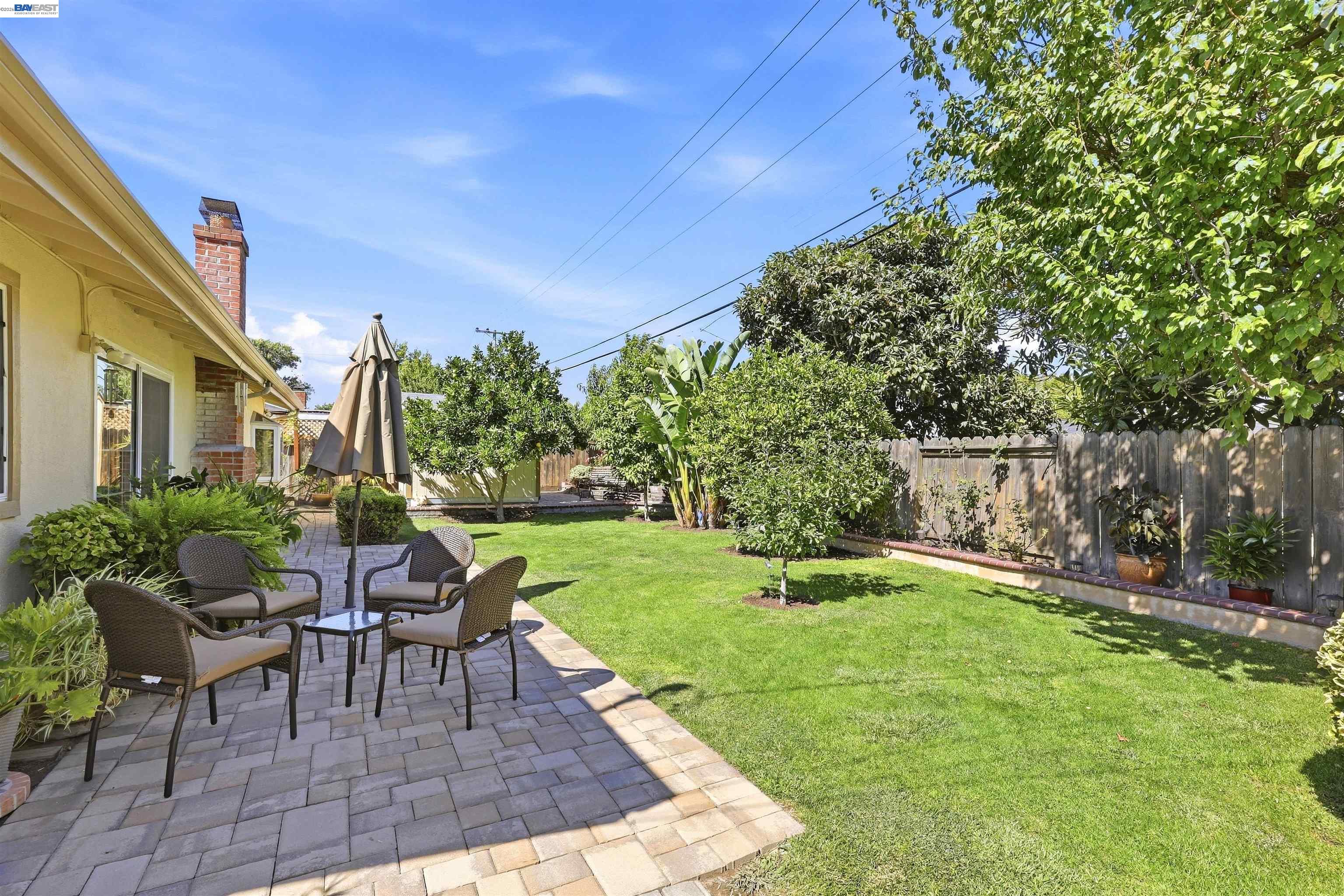 8657 Davona Dr