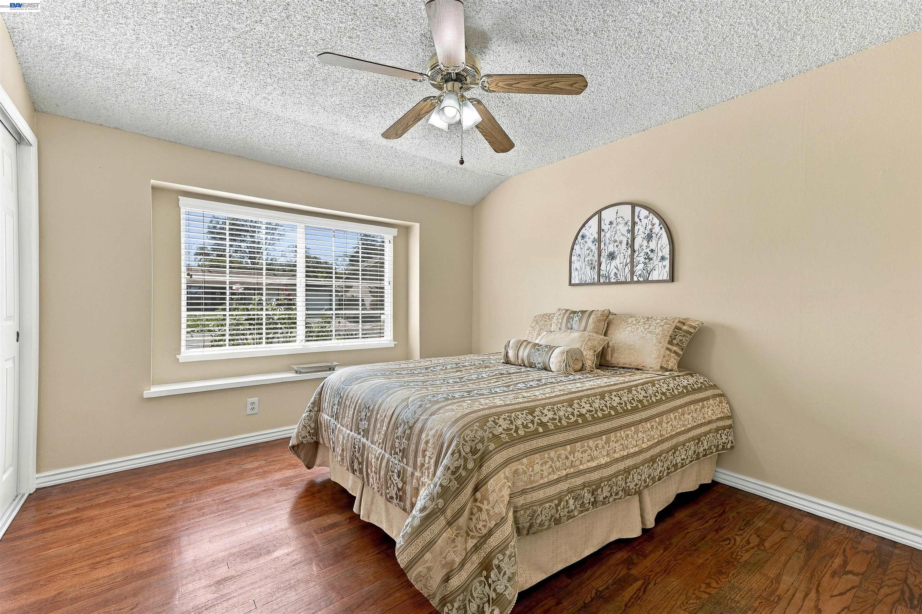 8657 Davona Dr