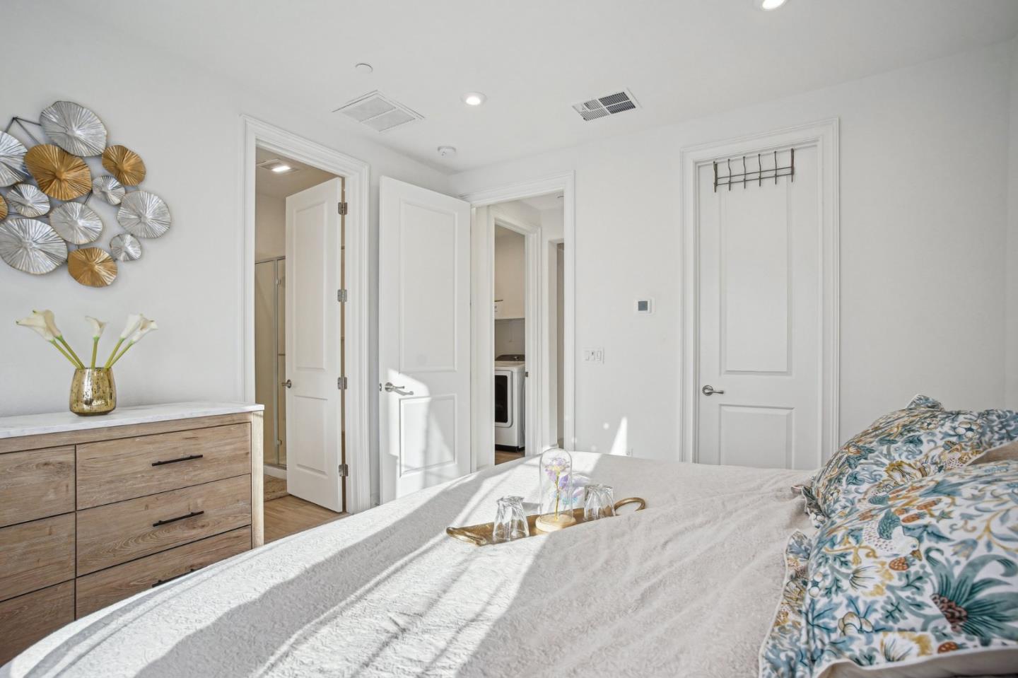 1721 Pedrozzi Common