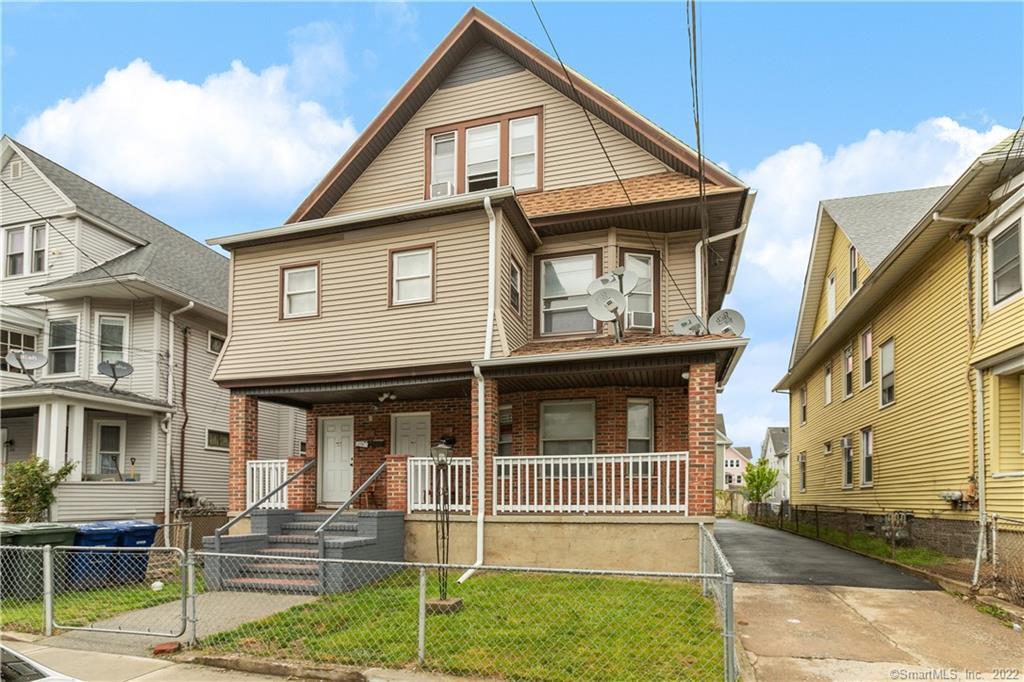 218 Parrott Avenue