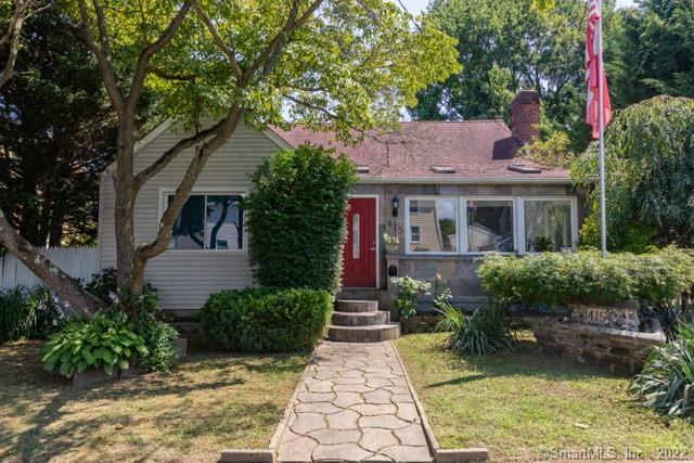 415 Savoy Street