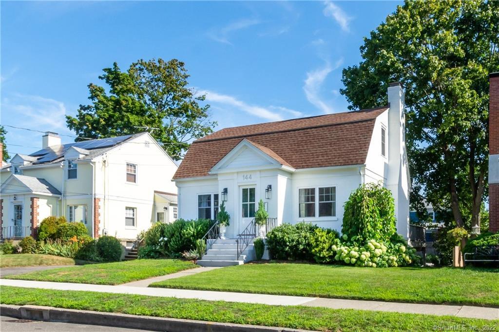 144 Seaside Avenue