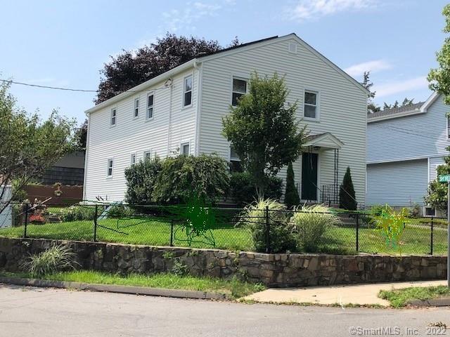 80 Riverside Drive