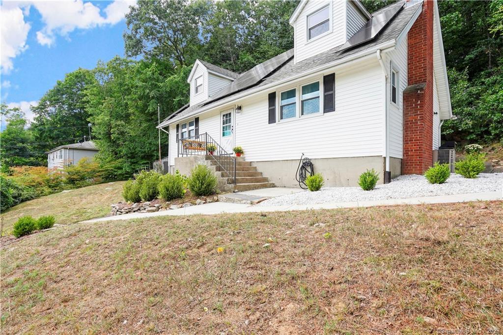 345 Beaver Street