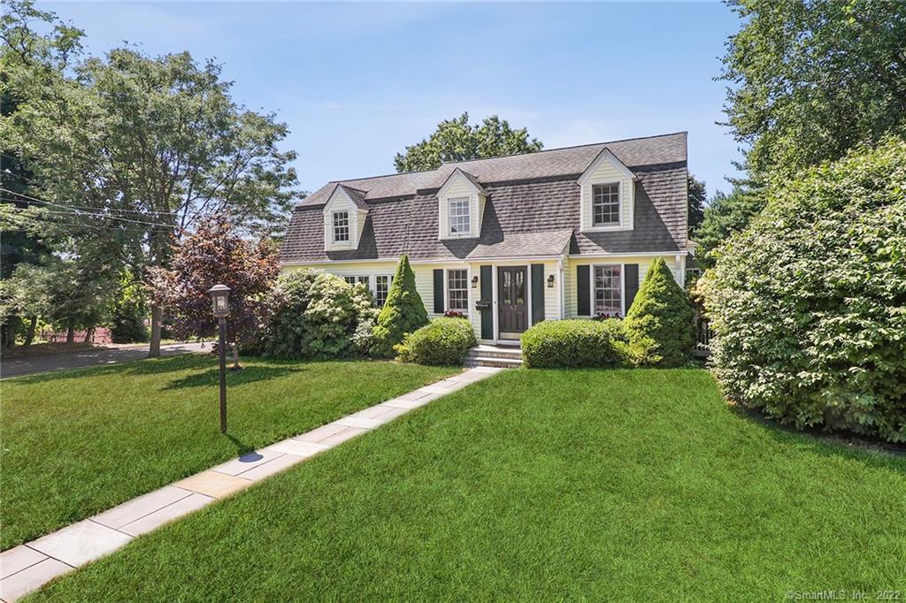 87 Hillcrest Road