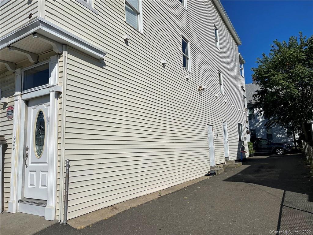 98 Orland Street 3R