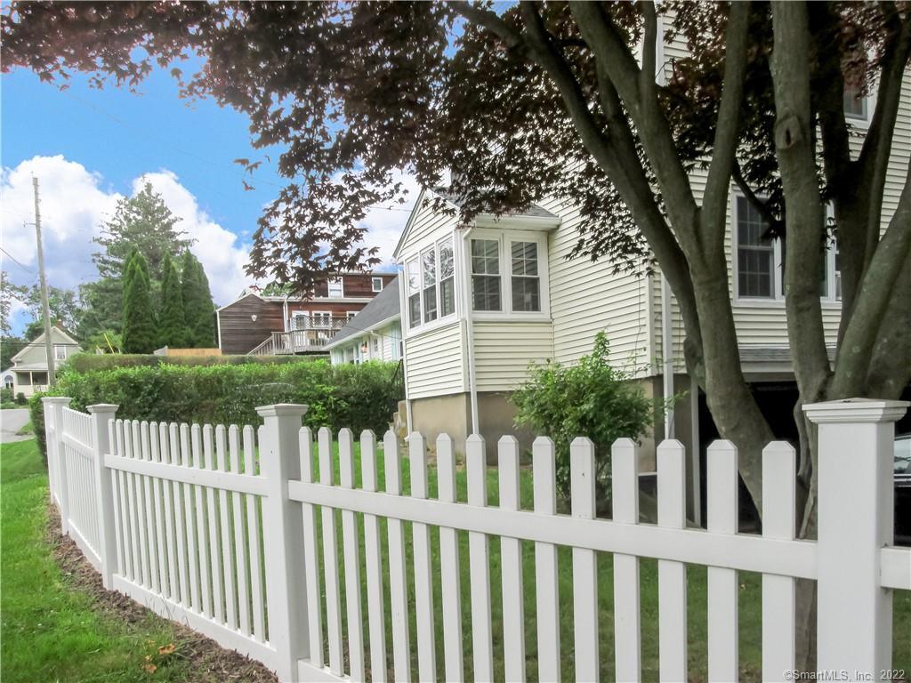 43 Raymonds Drive