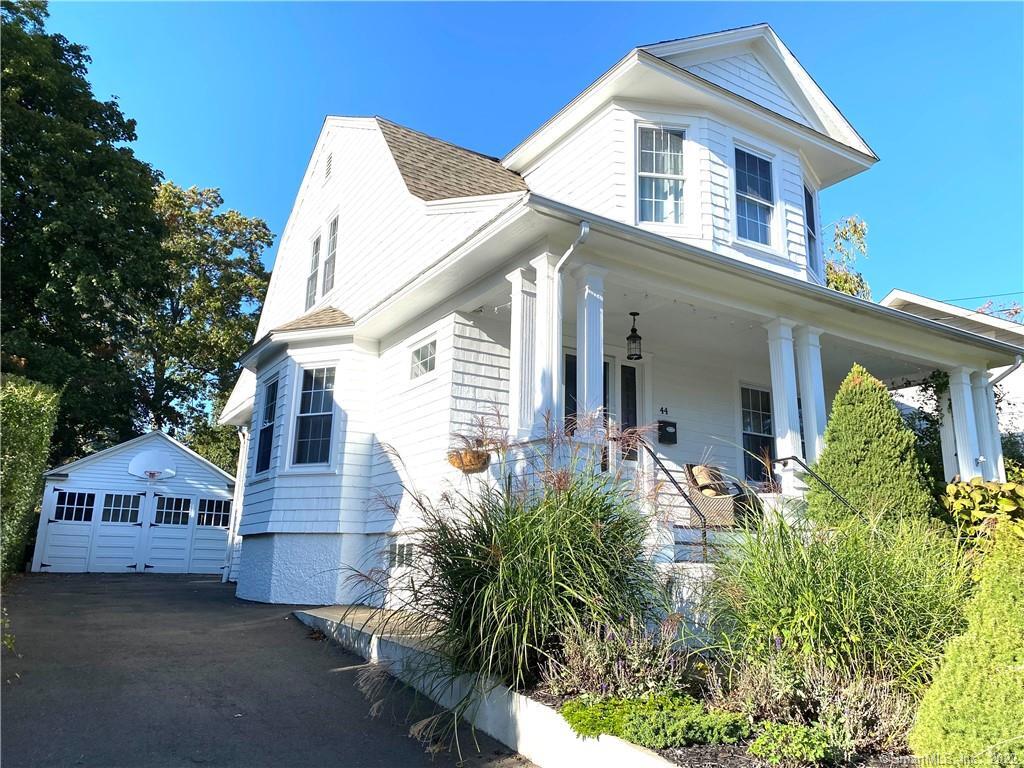 44 Woodland Avenue