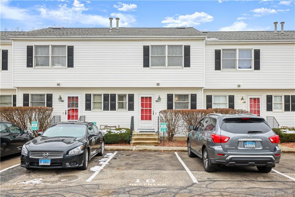 14 Commodore Commons 14