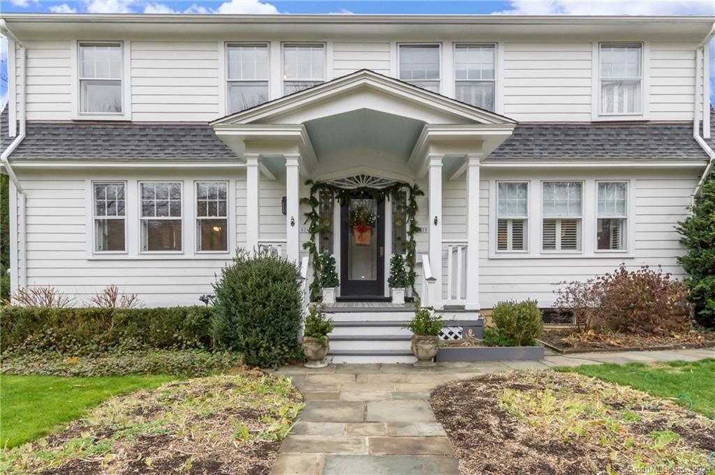 1426 Stratfield Road