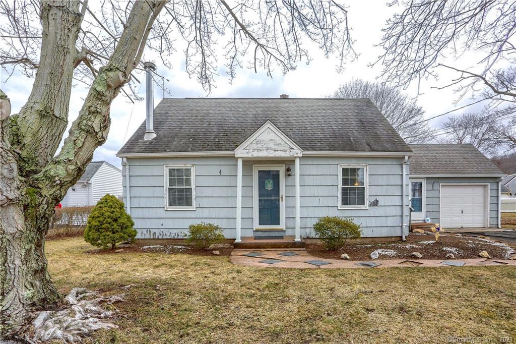 62 Glenmoor Drive