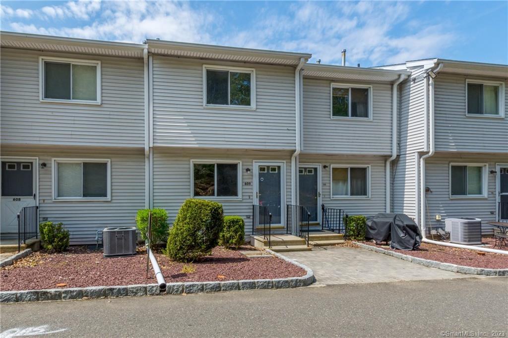 273 Avenue 609