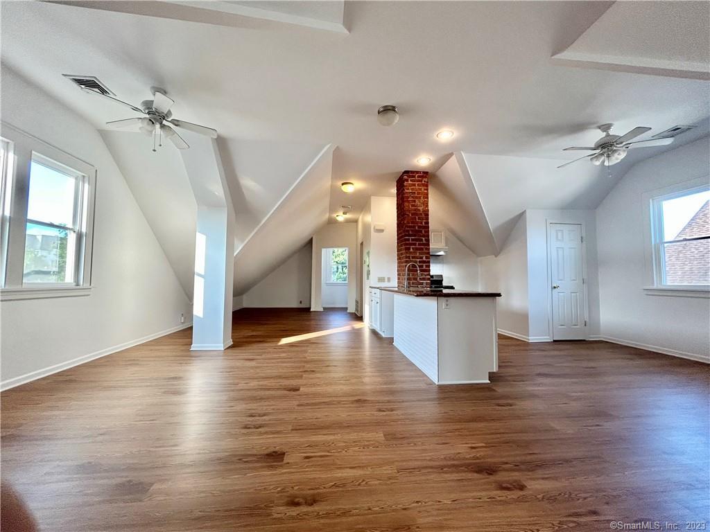 94 Scofield Avenue