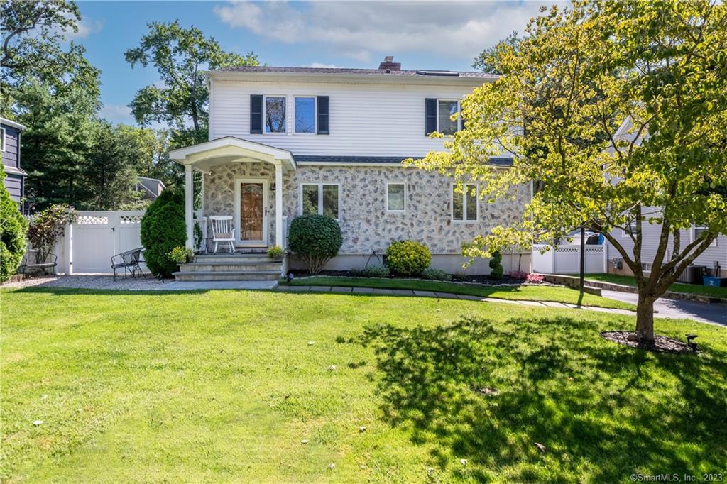 52 Beaver Brook Lane