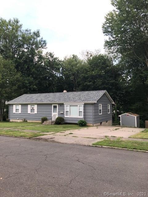 109 Parker Avenue East
