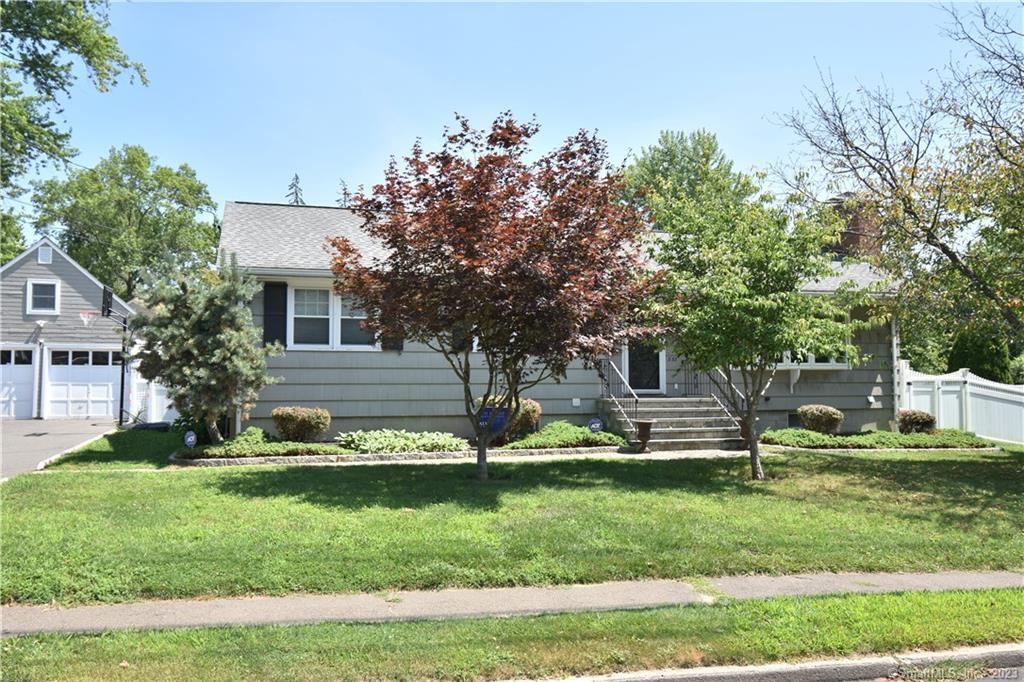 838 High Street