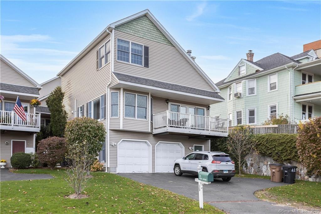 35 Weed Avenue 35