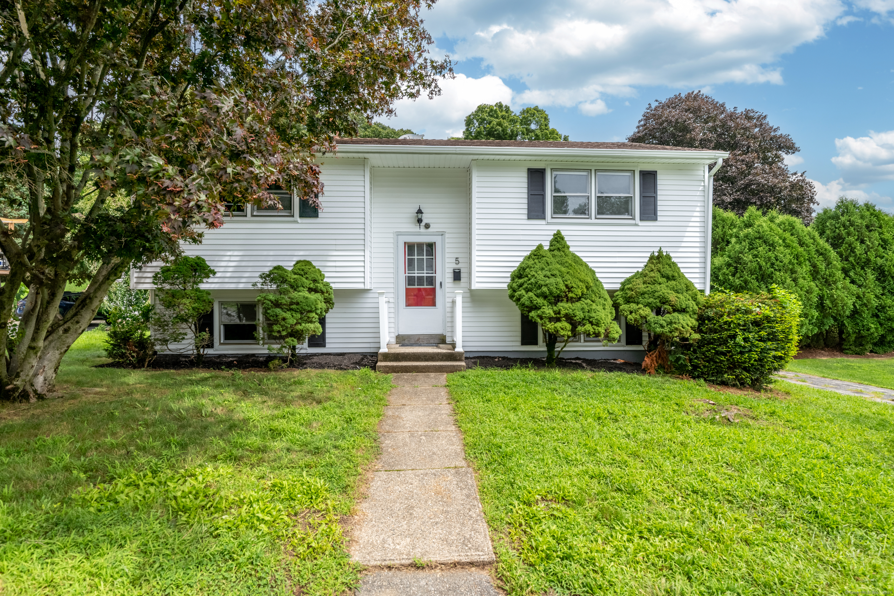 5 Johnson Place