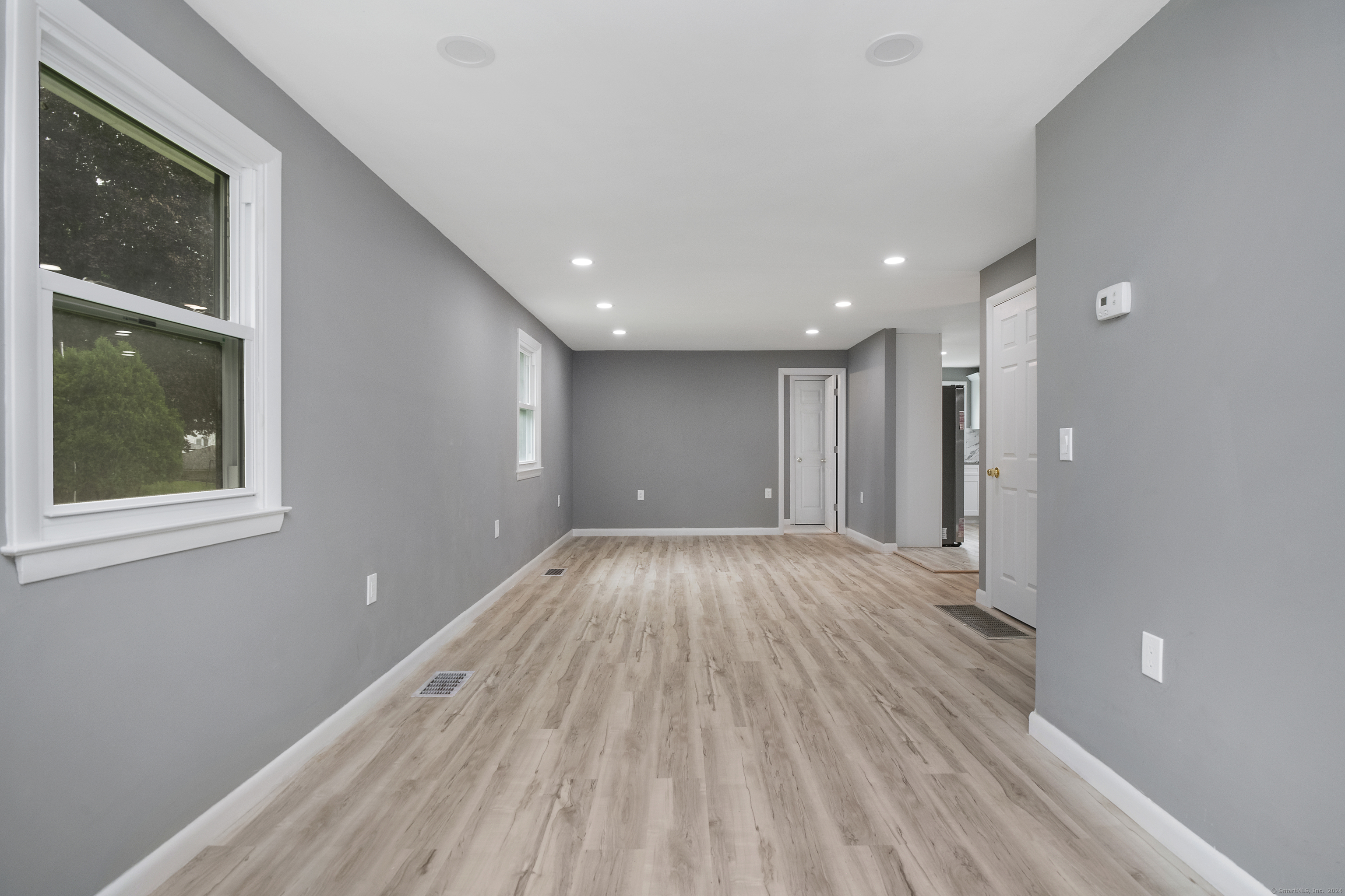 5 Johnson Place