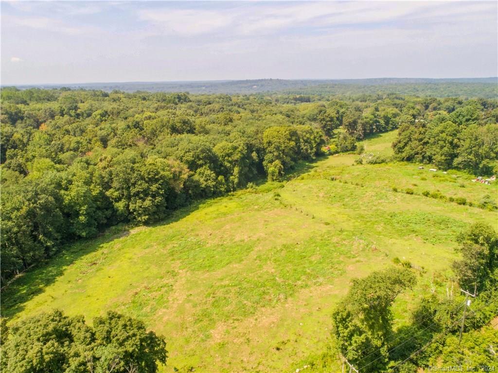 897 Sport Hill Road
