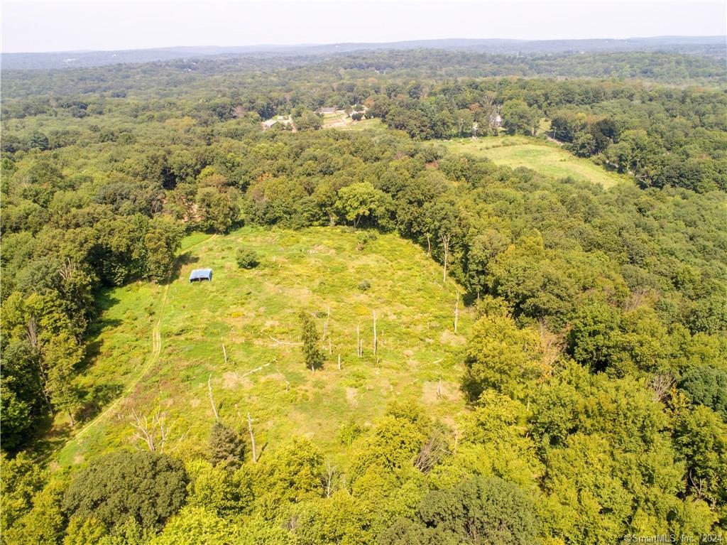 897 Sport Hill Road