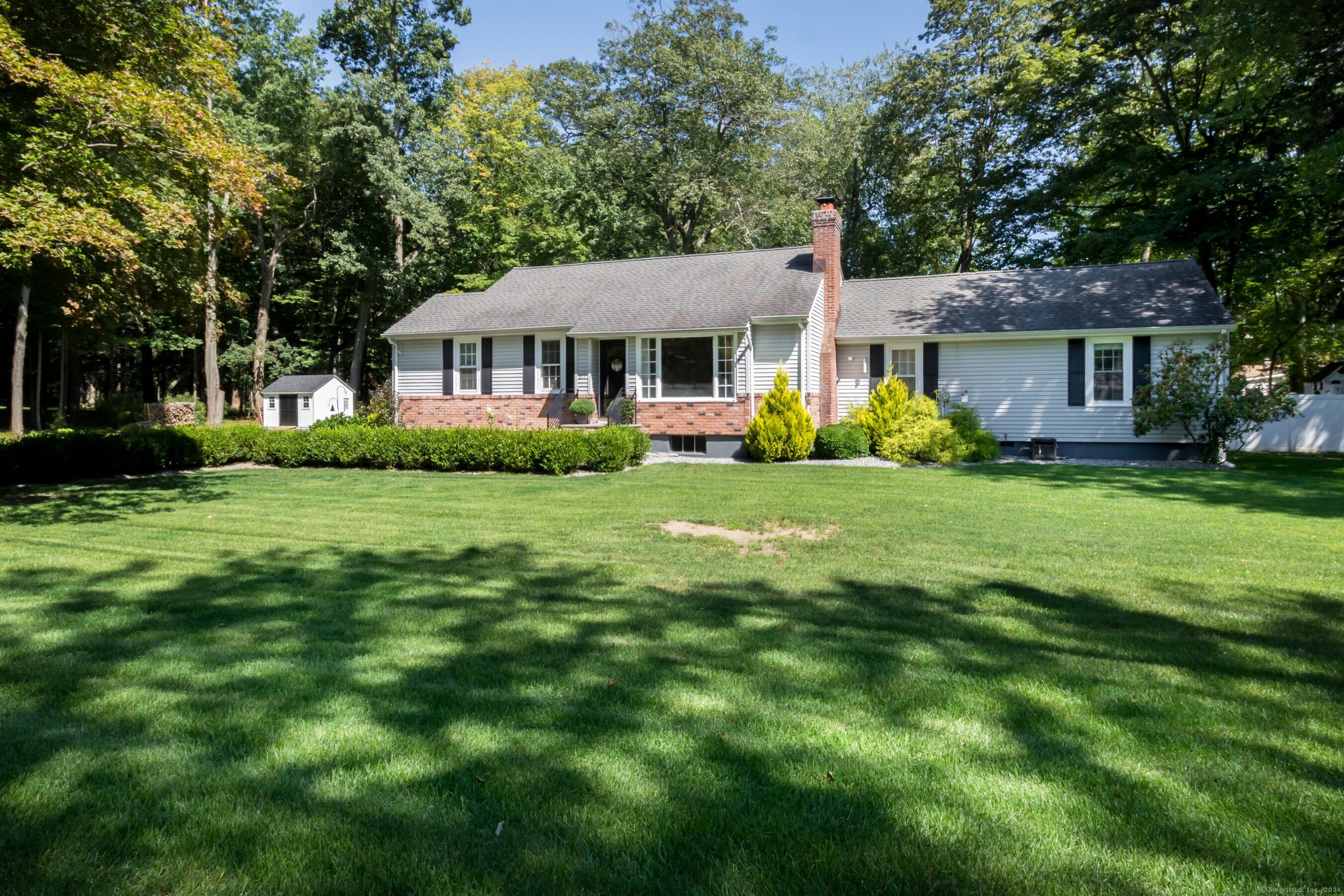811 Oakwood Road