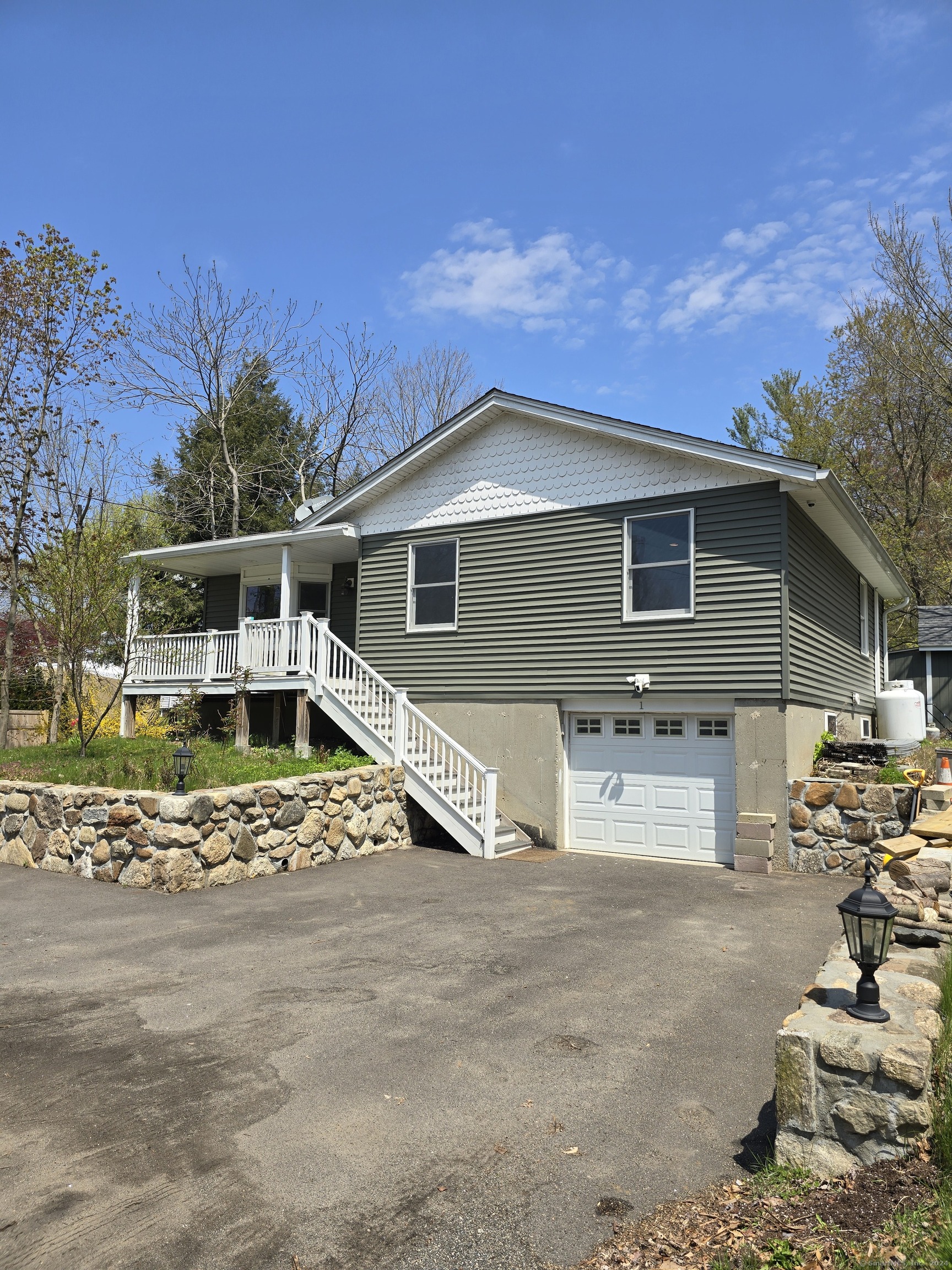 1 Lynn Terrace