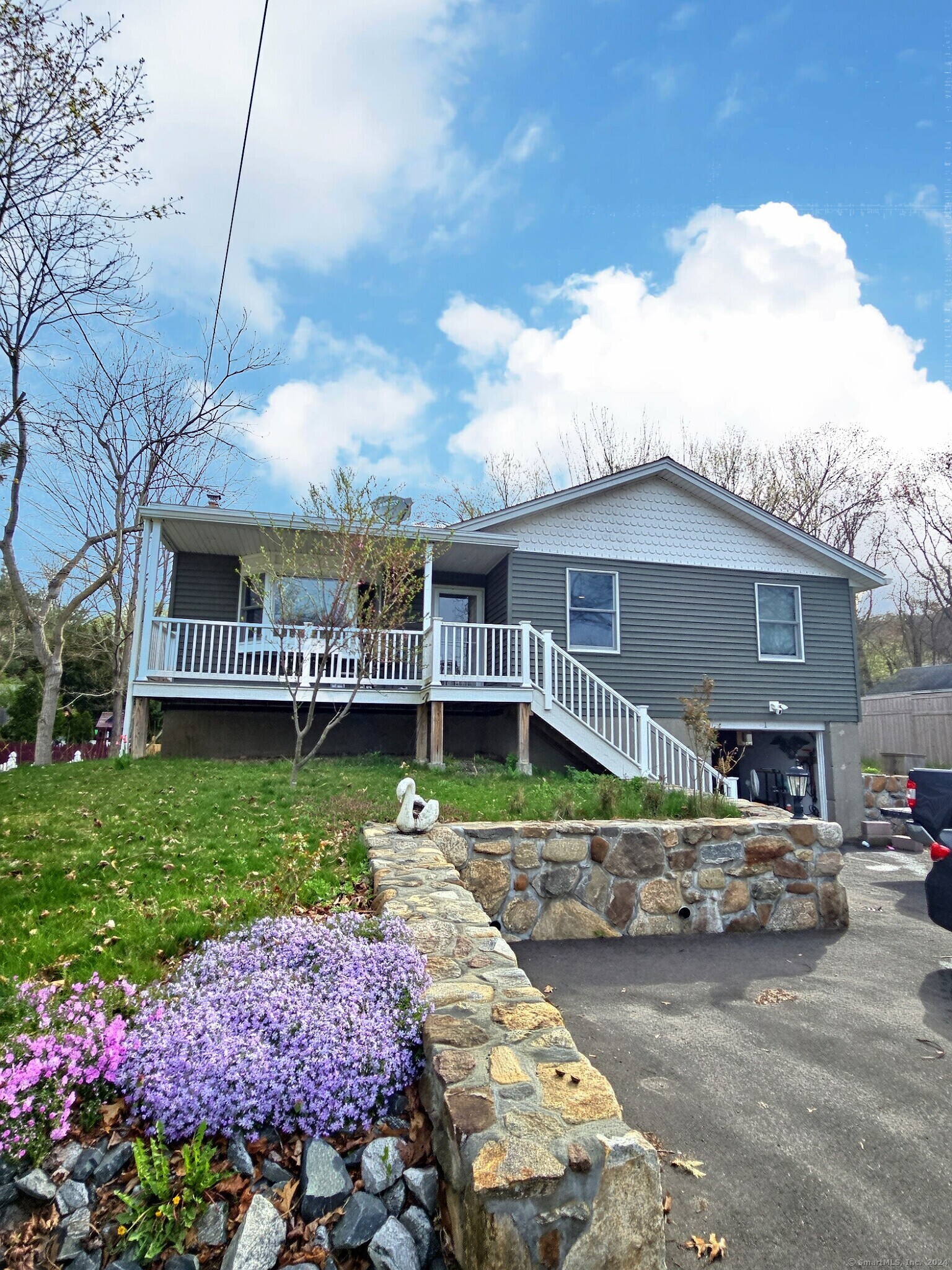1 Lynn Terrace