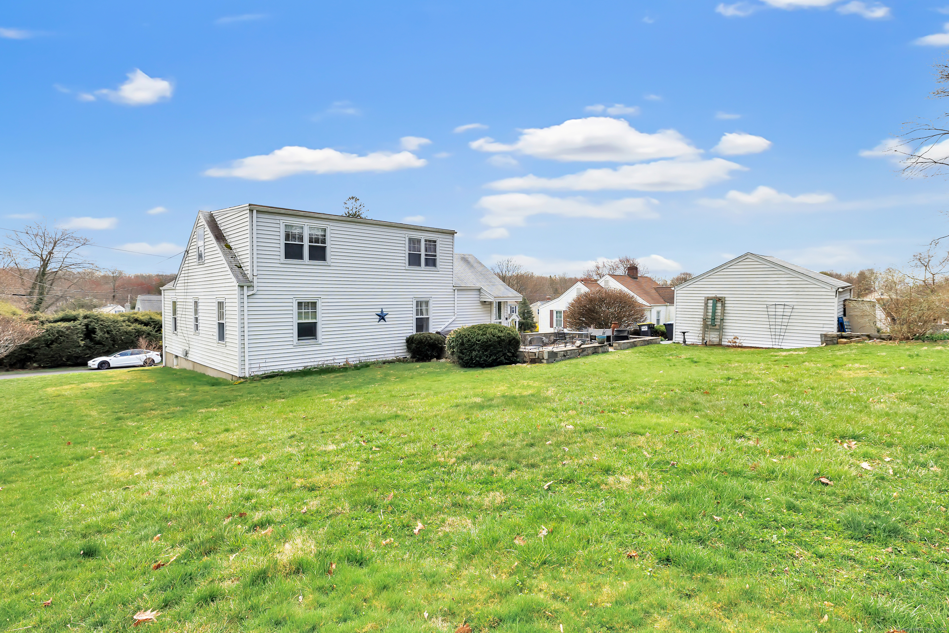 667 Garden Street